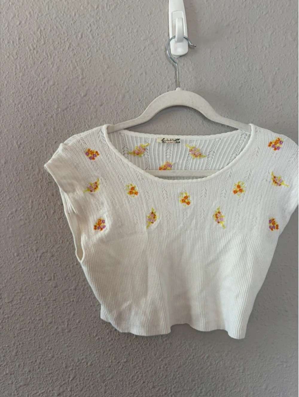 Free People Intimately white floral cropped top S
